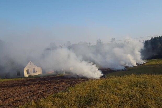 Оштрафували волинян, які спалювали відходи (фото)