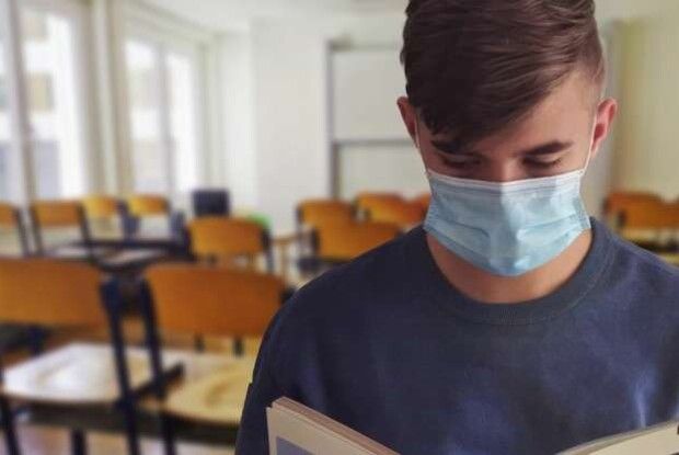 У яких школах Волині хворіють на коронавірус, і де найбільше інфікованих