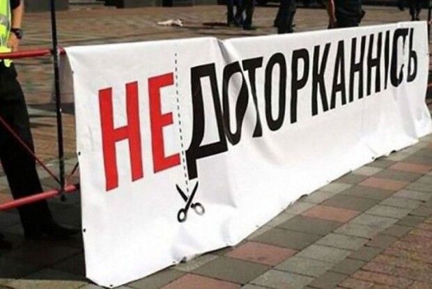 «Більшість населення хоче розкуркулити буржуїв, скасувати всі реформи та дозволити відмовлятися від вакцинації»