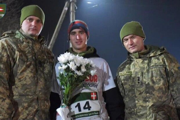 Волинянин пробіг із Володимира до Львова і назад за 27 годин. Наша ранкова добірка