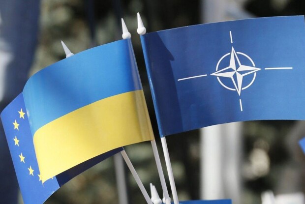 Несподіваний поворот: опитування показало cпадання підтримки вступу України до ЄС і НАТО за останні півтора року