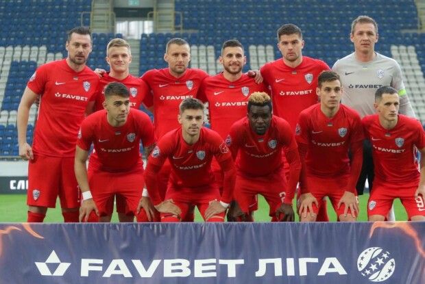 Нечуваний скандал в УПЛ: гравці ФК «Минай» зачинилися у роздягальні НСК «Олімпійський» і відмовляються виходити на гру з «Шахтарем»