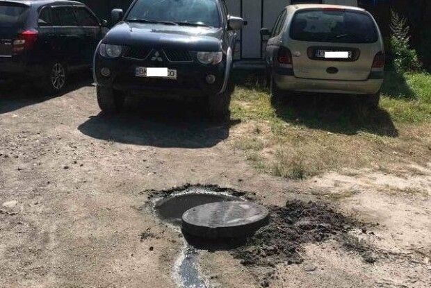 Відпочинок під загрозою: нечистоти з каналізації можуть потрапити в озеро Світязь (Фото)