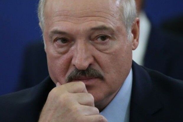 лукашенко хоче, щоб Зеленський і путін взяли його з собою на переговори