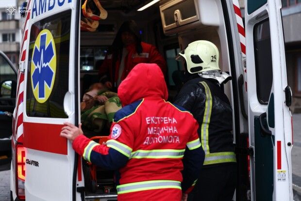 У Луцьку під час пожежі ледь не загинули двоє чоловіків