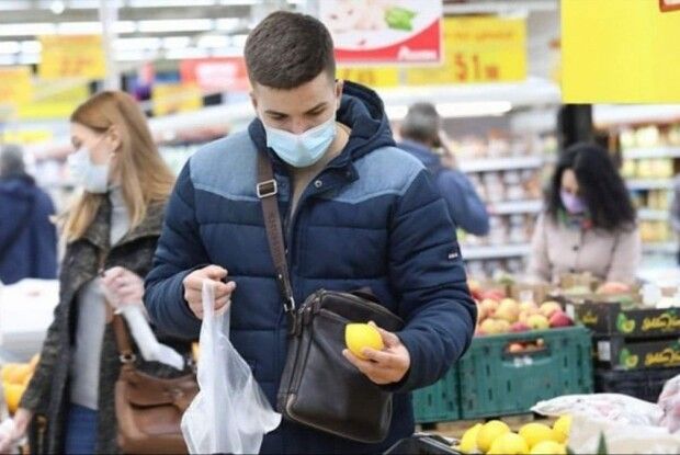 Ціни ростуть, люди економлять навіть на їжі та здоров’ї - опитування