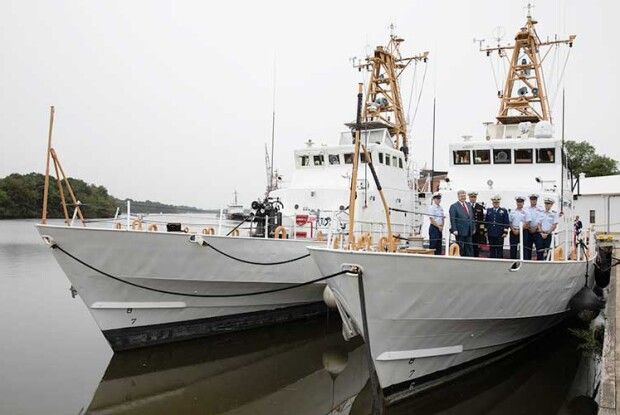 Американці подарували Україні два патрульні кораблі