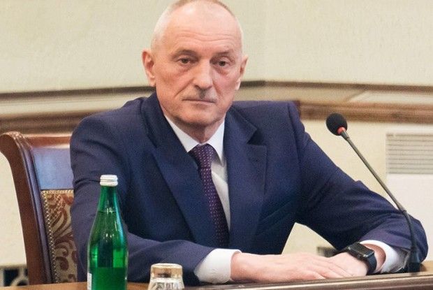 Волинський губернатор про Карнегі, Кресака та владу 