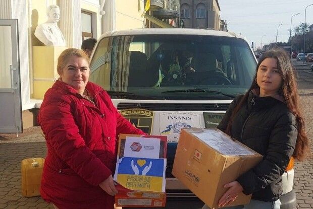 На Волині школярі передали воїнам смаколики до Різдвяно-новорічних свят 