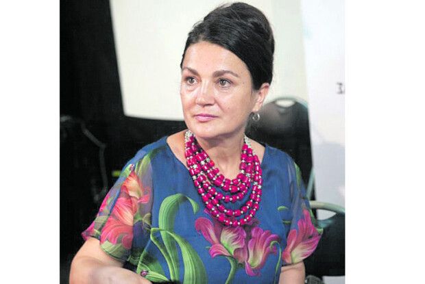 «Квітів, що подарували глядачі, не викидаю»