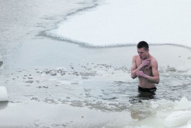 В освяченій воді — не застудишся