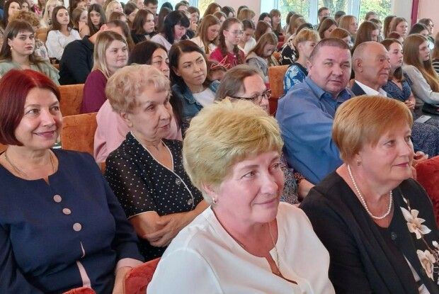 Очільник Волиньради привітав зі святом освітян