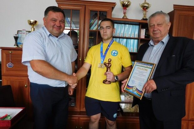 Волинянин Роман Наумчук здобув «золото» на Чемпіонаті світу у Мілані!