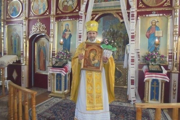 З нагоди 25-ліття служіння на парафії волинський священник одержав орден «За церковні заслуги» від митрополита, а також ікону Божої Матері від прихожан