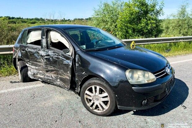 На Рівненщині внаслідок ДТП постраждав батько з сином