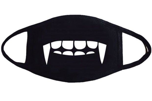 «І тогді натягли ми  з кумом одну маску на двох…»