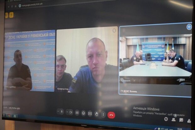 Волинські рятувальники спілкувалися з президентом польської добровільної пожежної служби