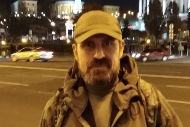 Помер військовий, який підпалив себе на Майдані