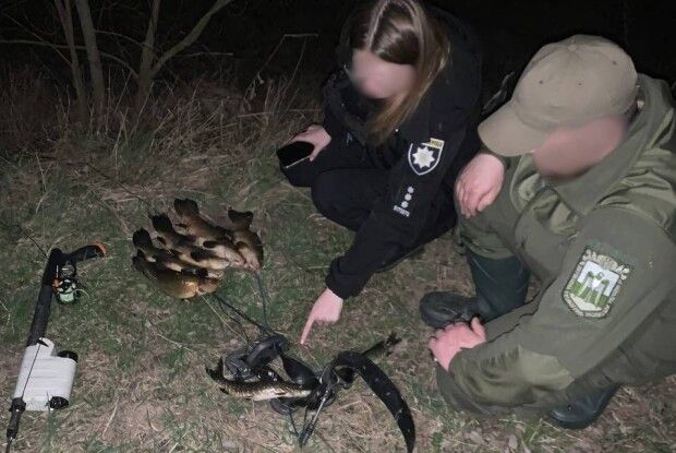 У заказнику Волині підводні браконьєри організували нічне полювання на щуку 