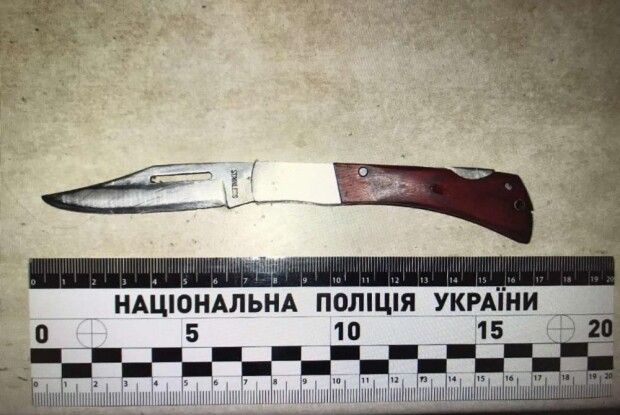 На Рівненщині під час сварки жінка вдарила ножем у живіт чоловіка