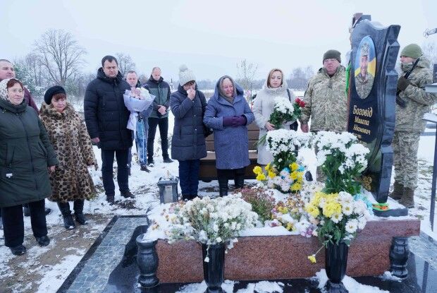 Нагороду вручили синові і дружині: волинського Героя посмертно відзначили орденом «За мужність»