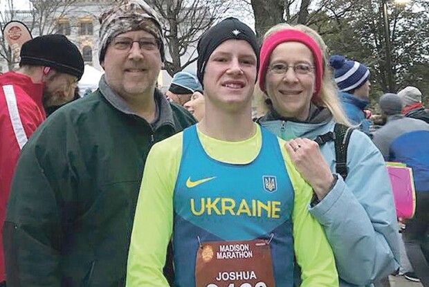 «Татко» пив за упокій його душі, а доля вже стелила малюкові дорогу до Америки