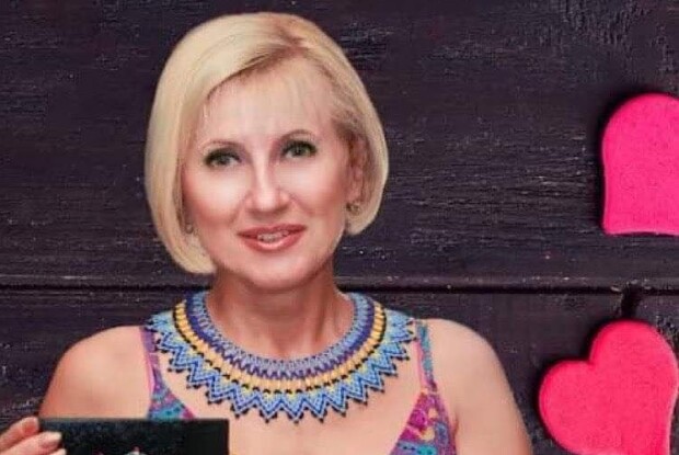 «Коли син пішов у ЗСУ, я взагалі згасла»: відома на Волині мисткиня розповіла про творчість під час війни (Фото)