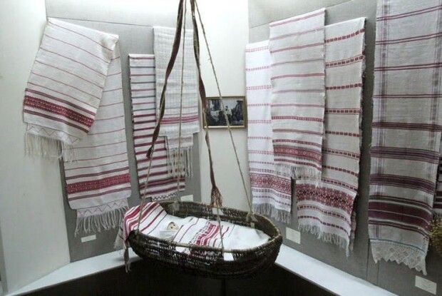 Волинський краєзнавчий музей заполонили рушники