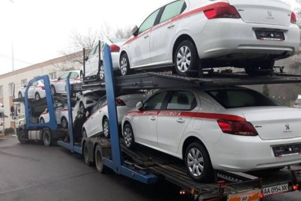 Для сімейних лікарів Волині придбали 23 автомобілі «Пежо 301»
