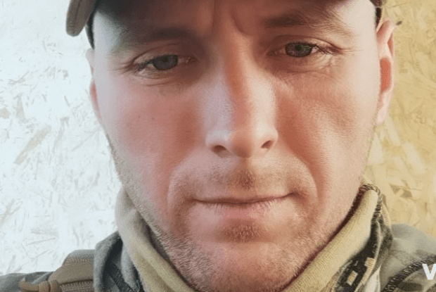 Луцька компанія продала бракований пам'ятник родині полеглого Героя