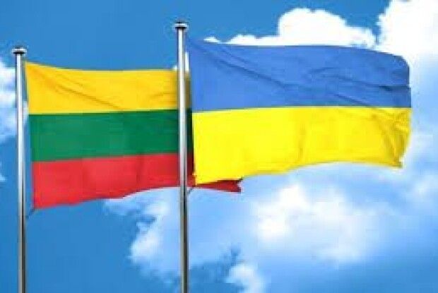 Литва закликала світ не визнавати російські паспорти, які видаються жителям окупованого Донбасу