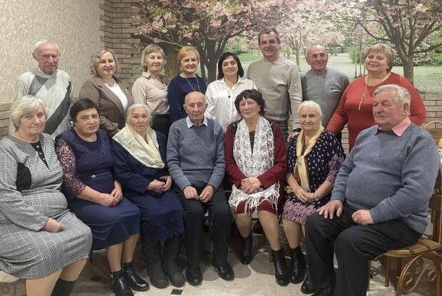 І в свої 90 років волинянин Яків Урбанович поспішає до рідної школи