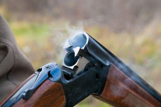 Лісник з мисливської рушниці застрелив браконьєра