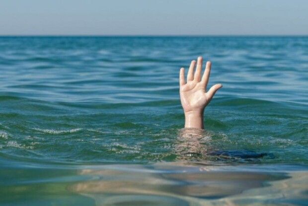 На Волині у водоймі втопився чоловік 