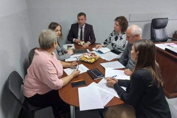 У громаді на Волині готуються сортувати і переробляти побутові відходи