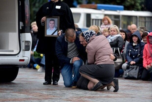 Рівне попрощалося із Героєм Констянтином Дмитрієвим (Фото)