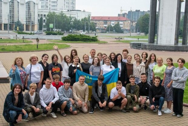 Талановиті школярі Волині вирушили до Польщі на міжнародний екопроєкт