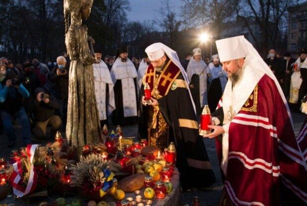 Предстоятелі УГКЦ та ПЦУ спільно відслужили Панахиду за жертв Голодомору