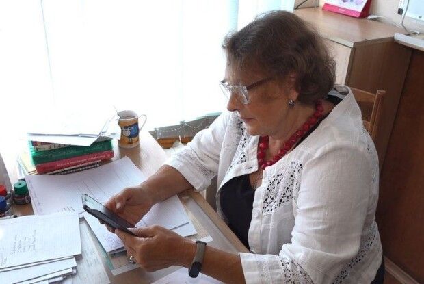 Освітній рекорд: в однієї вчительки 10 учнів склали математику на 200 балів