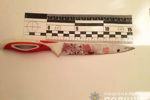 Приревнував і почав душити: рівнянка, захищаючись, вбила чоловіка
