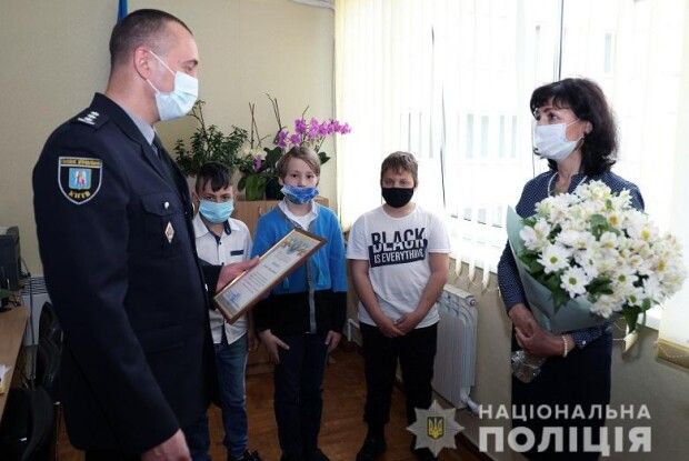 У Києві хлопчаки допомогли затримати грабіжника-рецидивіста (Фото)