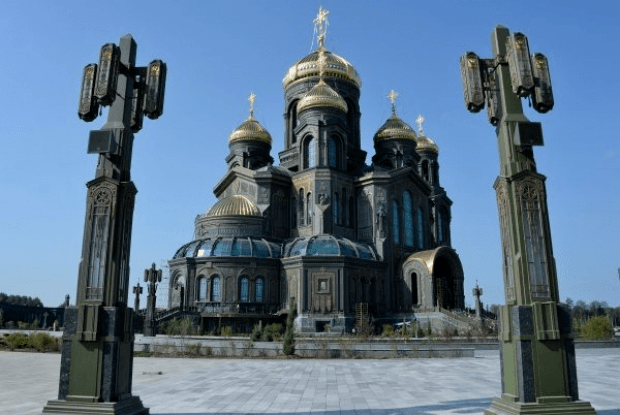 «Йому треба когось приносити в жертву»: екстрасенс розповів про таємницю путіна