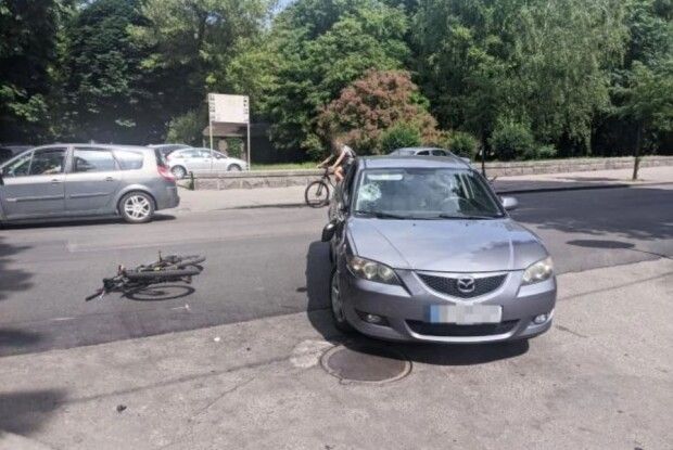 У Рівному – серйозна ДТП: постраждав 19-літній хлопець (Фото)