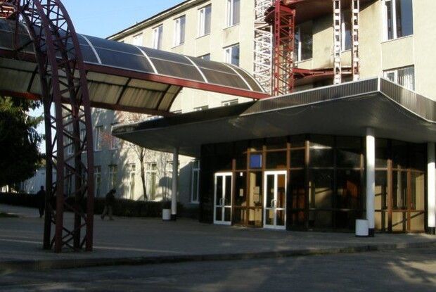 У Луцьк тимчасово переїжджають два університети