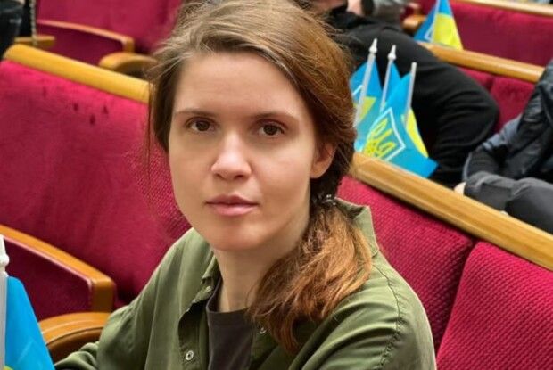 Безугла про вихід зі «Слуги народу»: «Слабка фракція та партія у війну мені не потрібна»