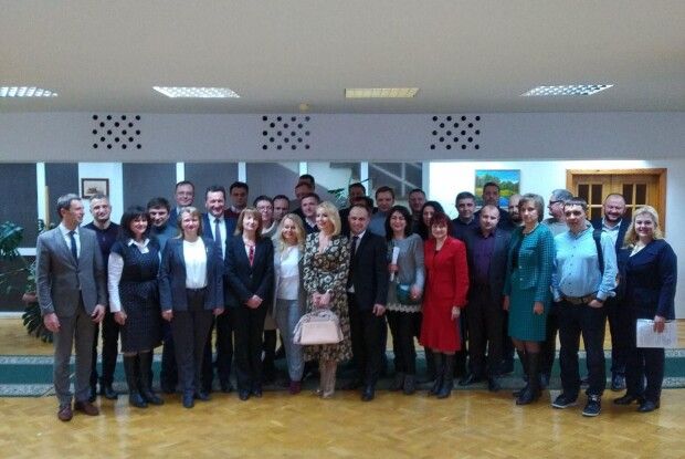 Поєднати навчання і роботу: для студентів-економістів Лесиного вишу впроваджують дуальну освіту (Відео)