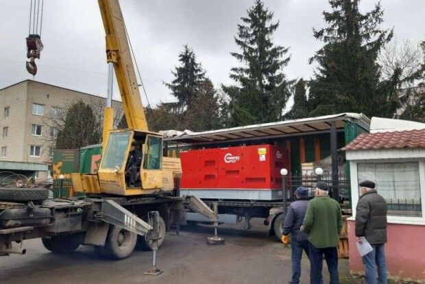 Луцьку передали два потужні генератори: де вони працюватимуть