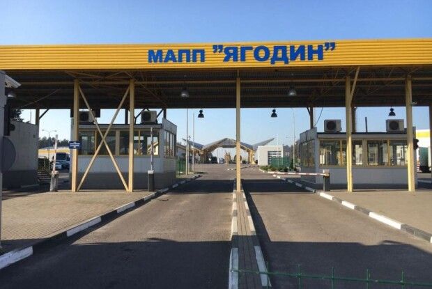 Через перебої світла на «Ягодині» перестала працювати е-черга: що робити водіям