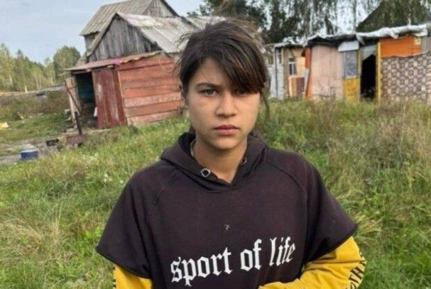Поїхала за покупками та зникла: на Волині розшукують 15-річну дівчину