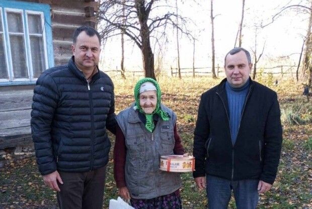 У громаді на Волині привітали довгожителів